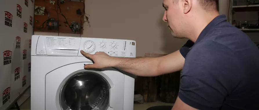 Код ошибки F03 в стиральной машине Аристон